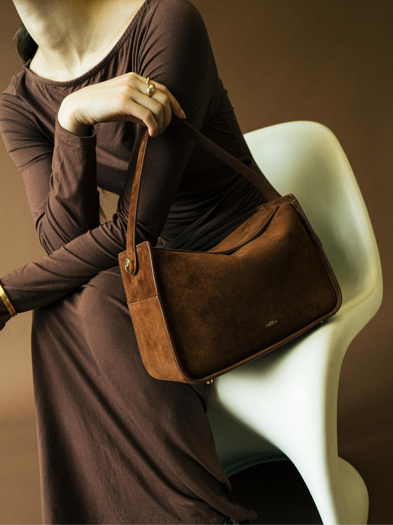 Luisa Hobo [Pre-Order]